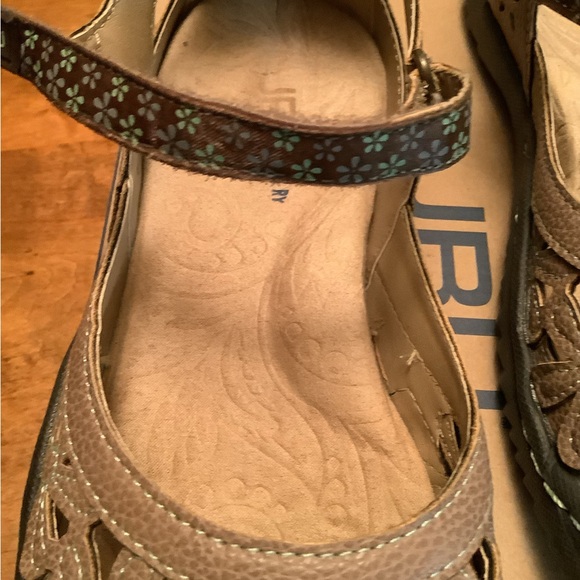 JBU sandals/shoes by Jambu -size 7 - Picture 2 of 6